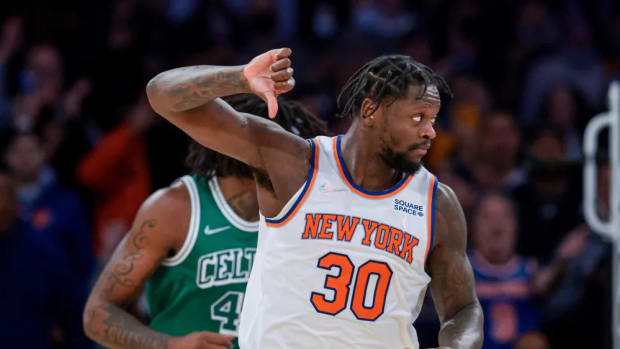 USP-NBA_-Boston-Celtics-at-New-York-Knicks-e1641562640678